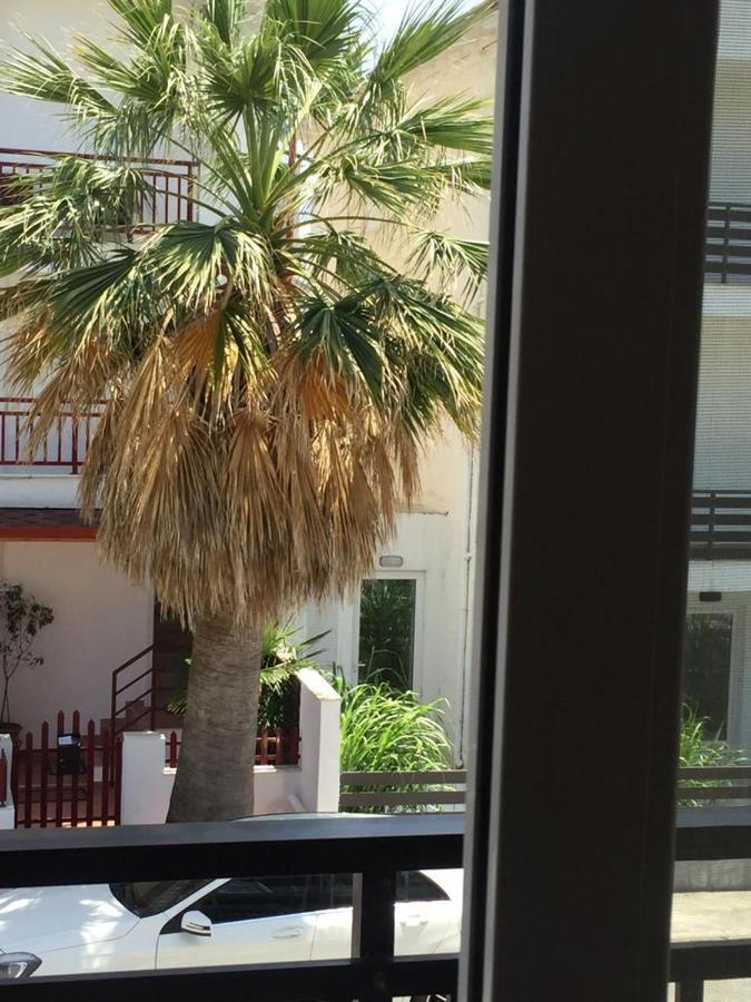 Thomas Studios & Apartments Paralia Екстериор снимка